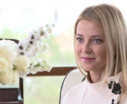 Поклонская призвала ввести моральный кодекс чиновников из-за выходки губернатора Чувашии