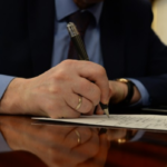 Легковушку расстреляли в Ингушетии, есть жертвы